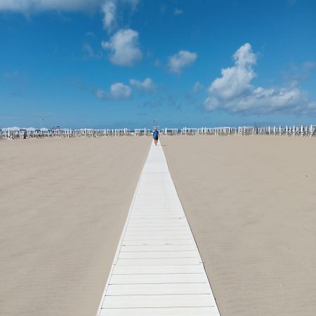 Villa La Fonte Marina di Pietrasanta Bagian luar foto