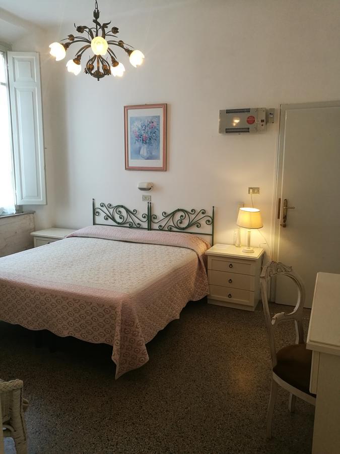 Villa La Fonte Marina di Pietrasanta Bagian luar foto